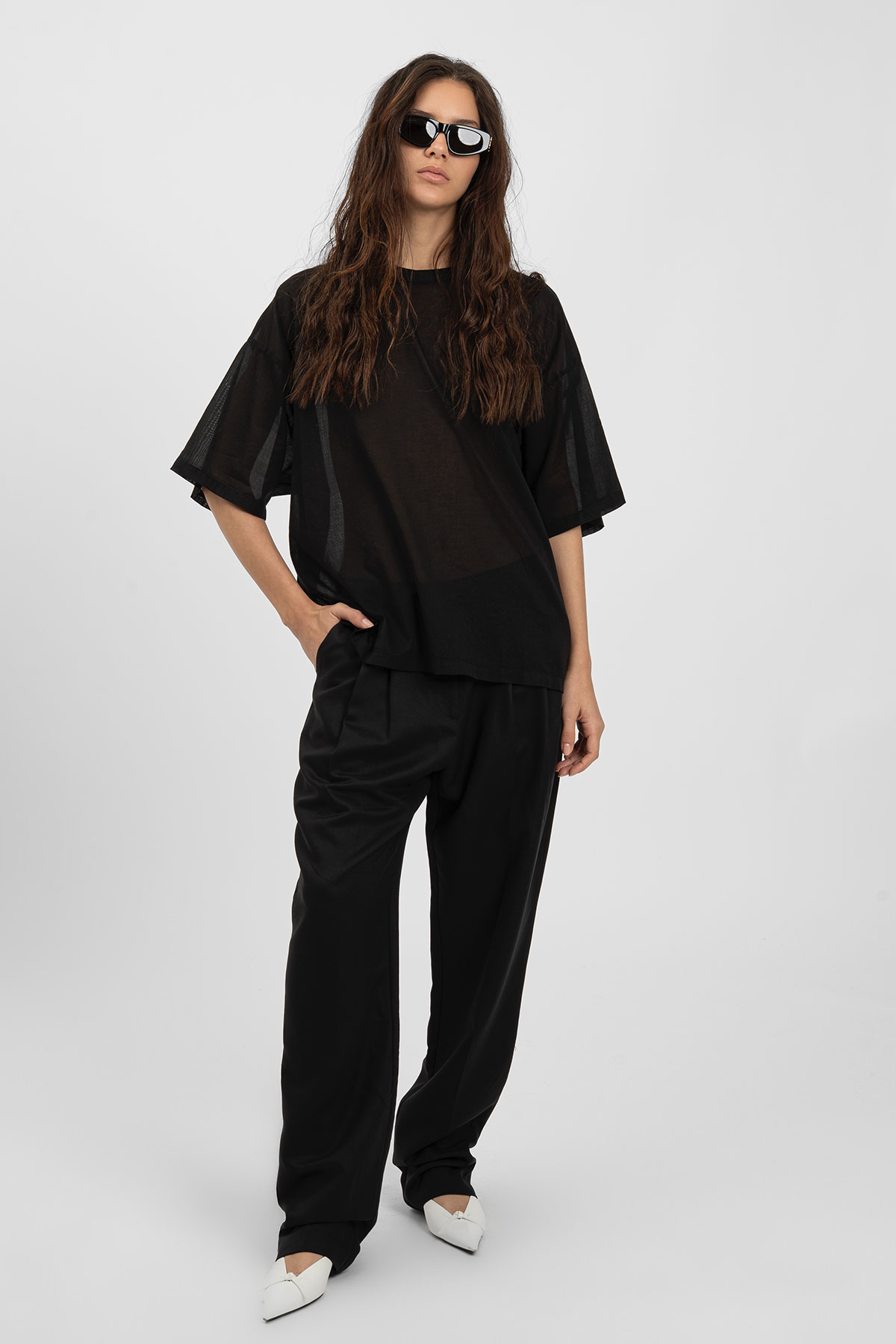 THE_MENU_ECom_bp_CLEAR_019_Tee_Black_1