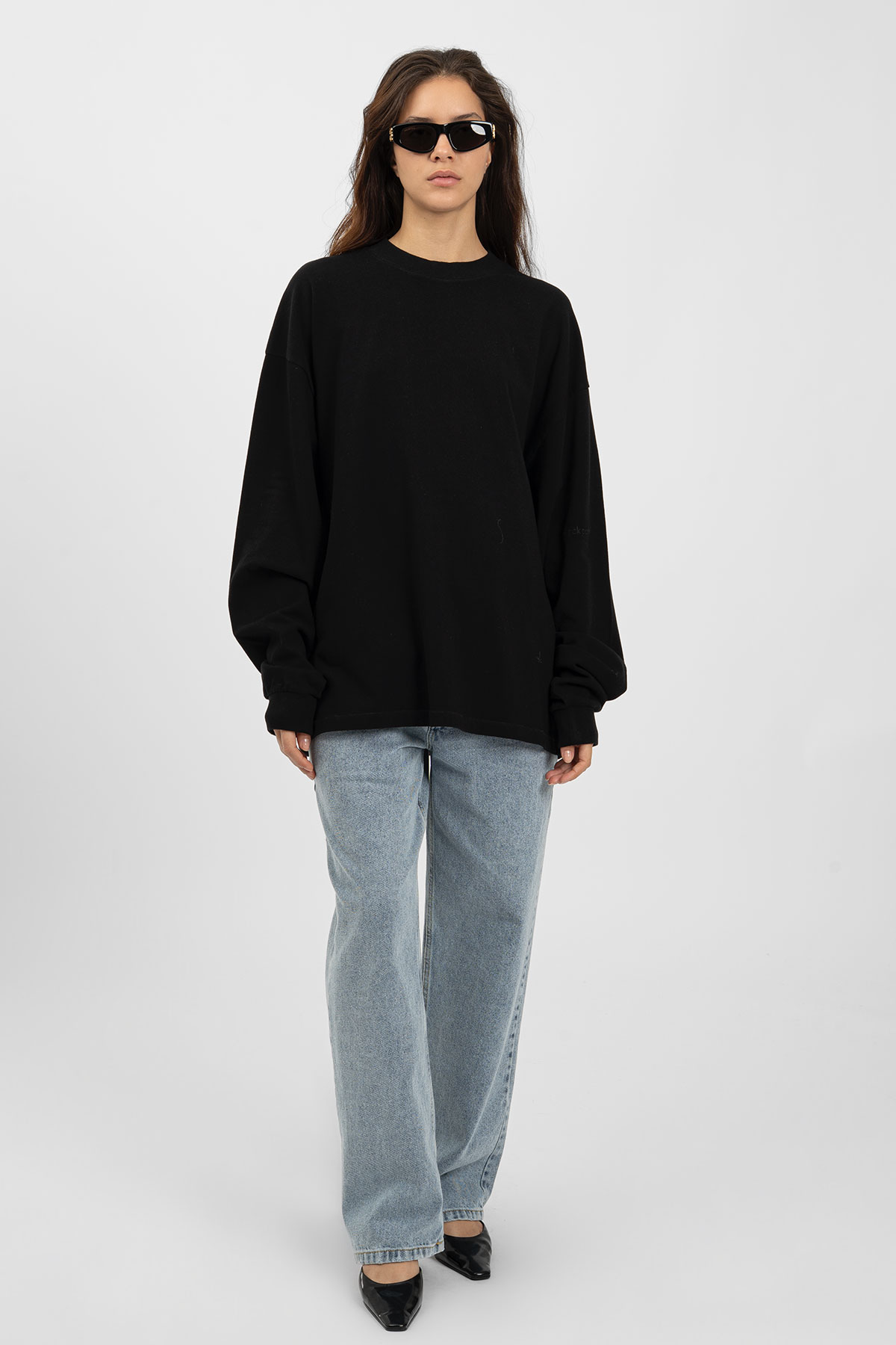 THE_MENU_ECom_bp_ICONIC_003_LongTee_Black_2