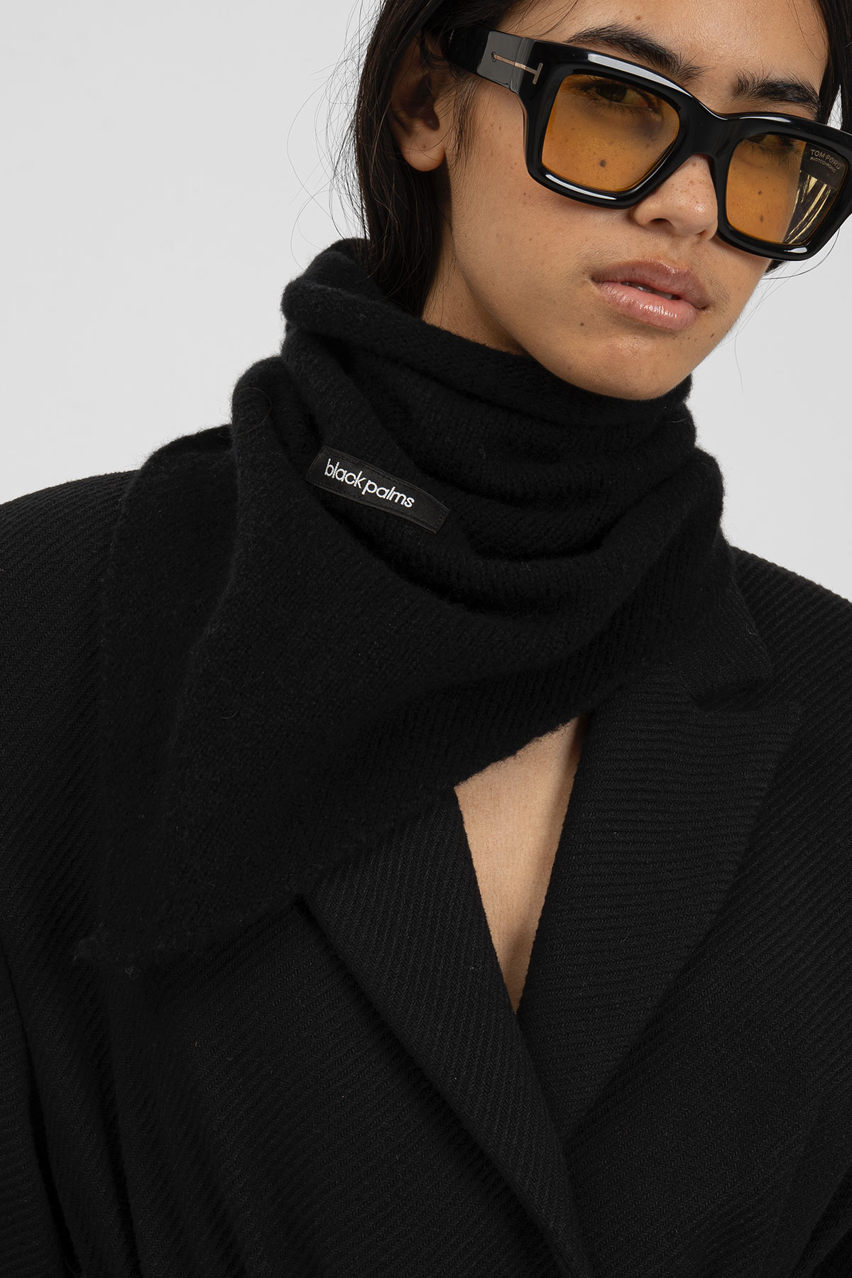 TRIANGLE Mini Scarf Black