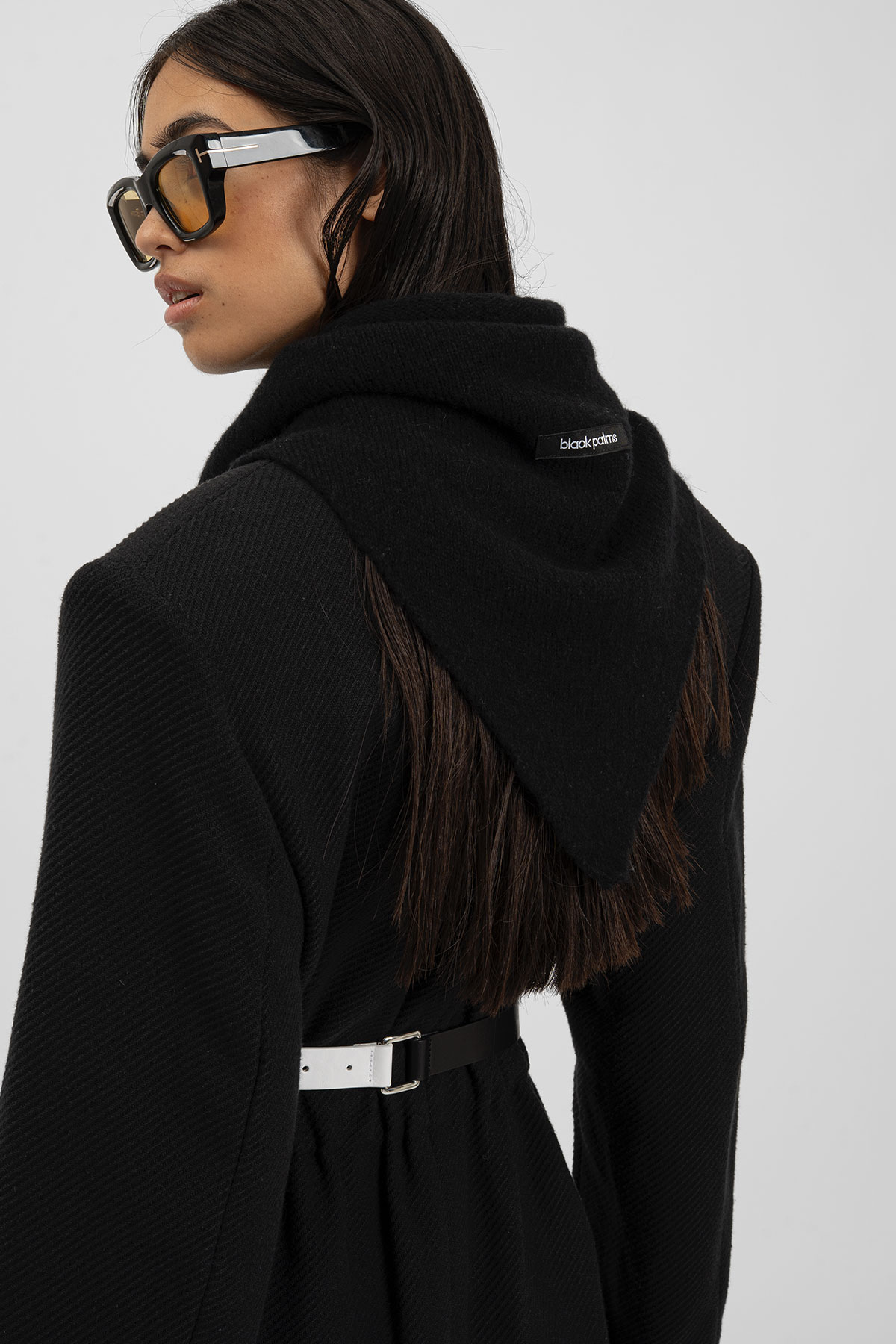 AW25_ECom_bp_TRIANGLE_Mini_Scarf_Black_2