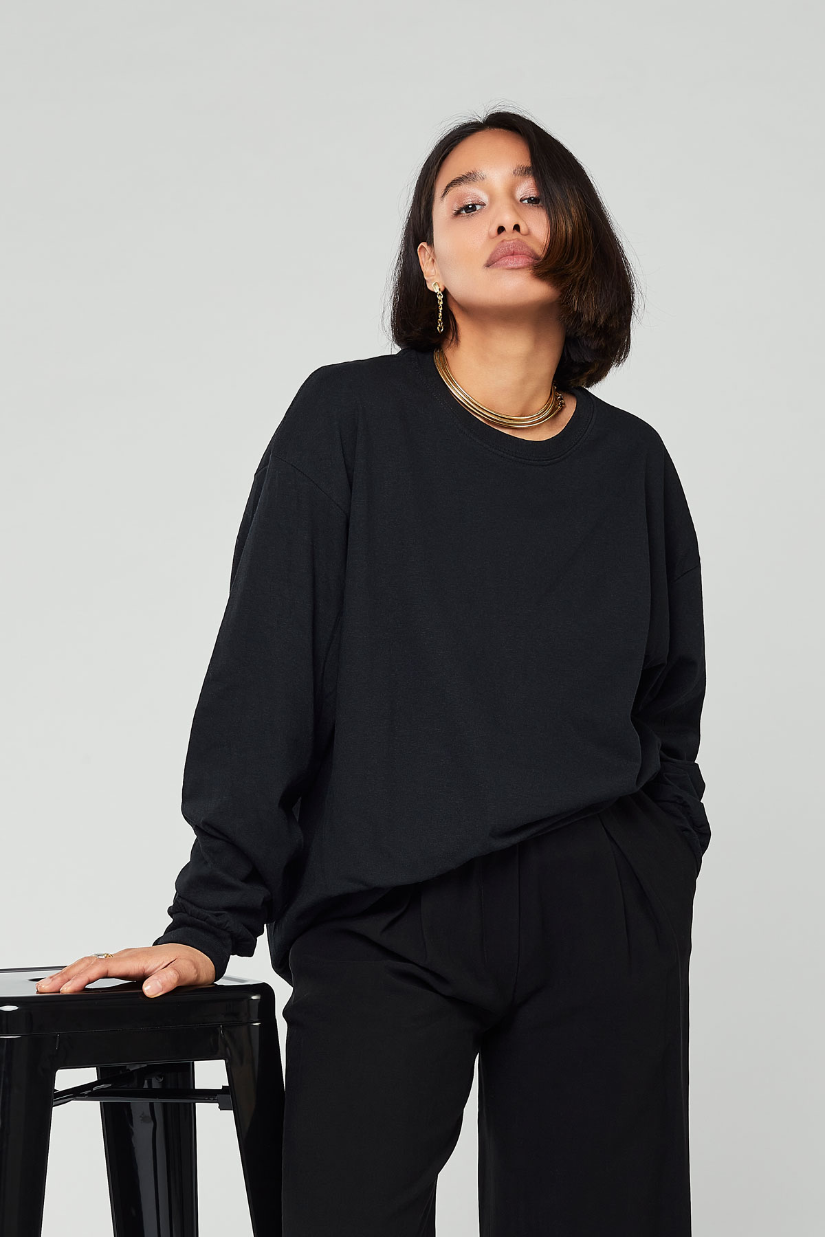 OBVIOUSLY OVERSIZED Long Tee Black