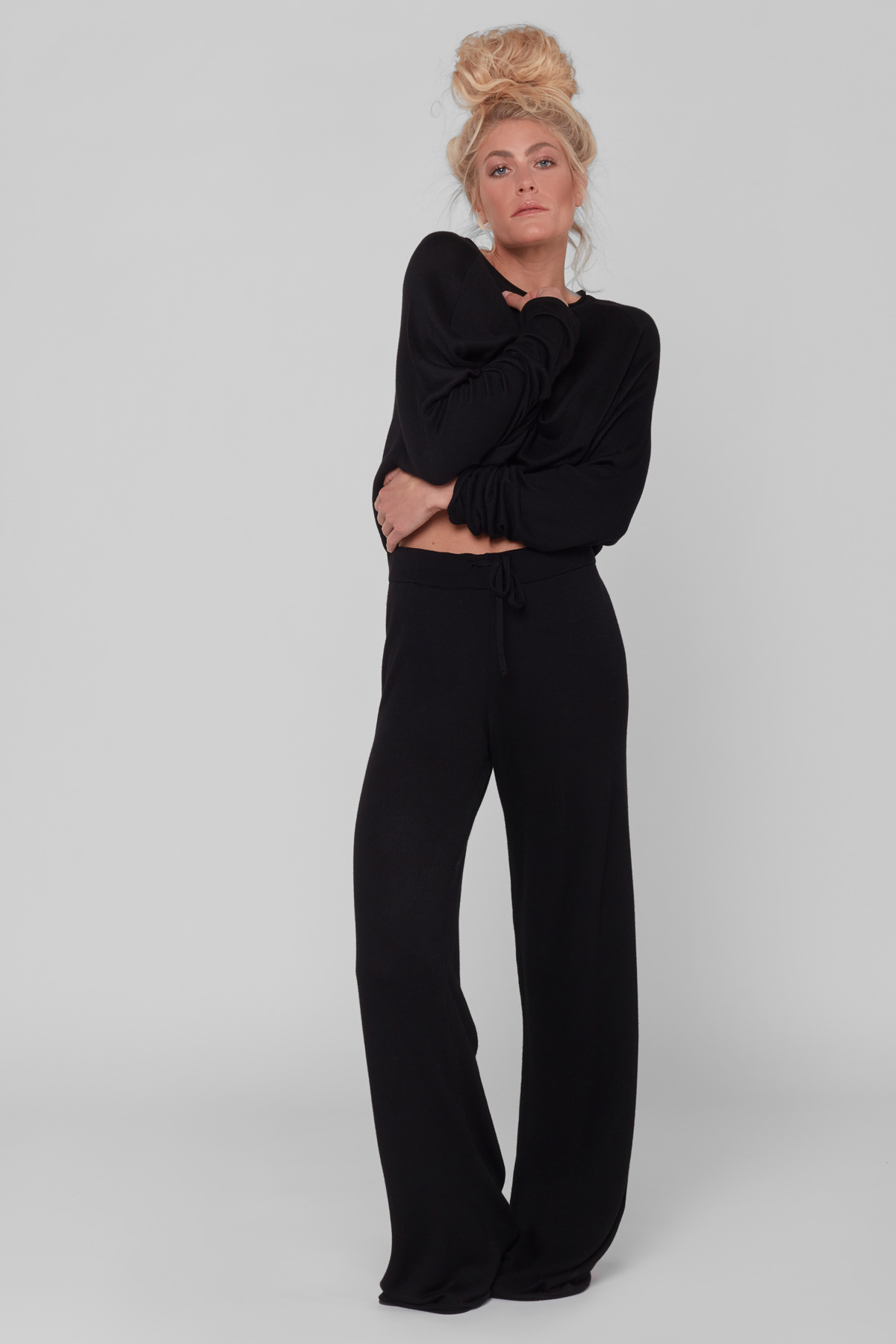 FILIPPA Flares Black