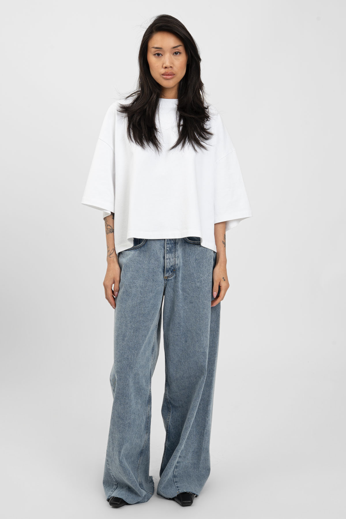 THE_MENU_ECom_bp_HEAVY_007_BoxyTee_White_2