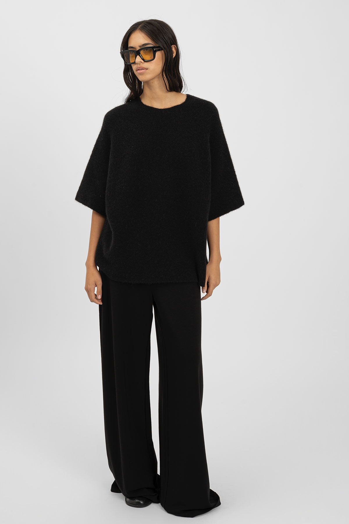 AW25_ECom_bp_FILINE_Tee_Black_1