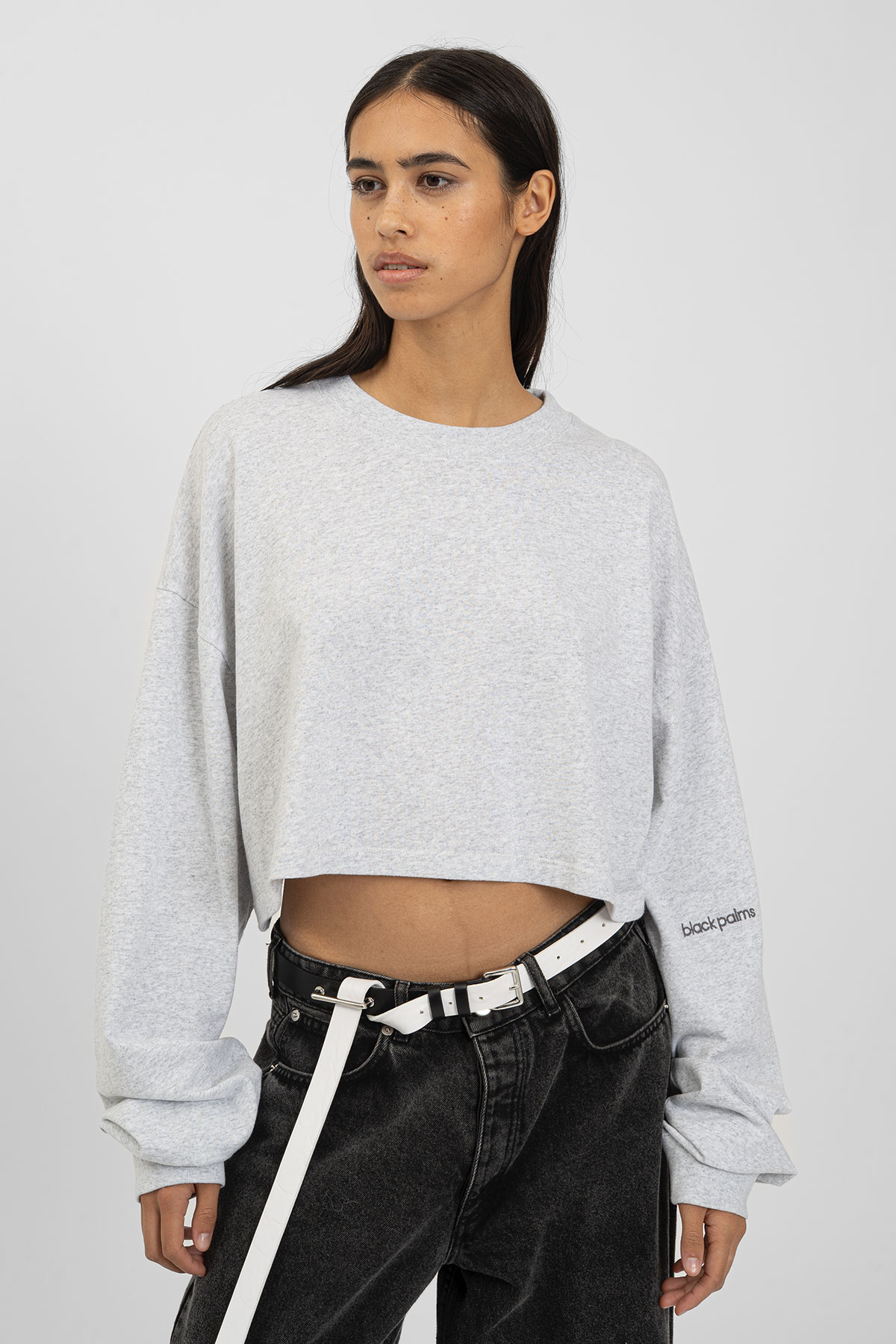 AW25_ECom_bp_ICONIC_009_Crop_Long_Tee_Grey_2