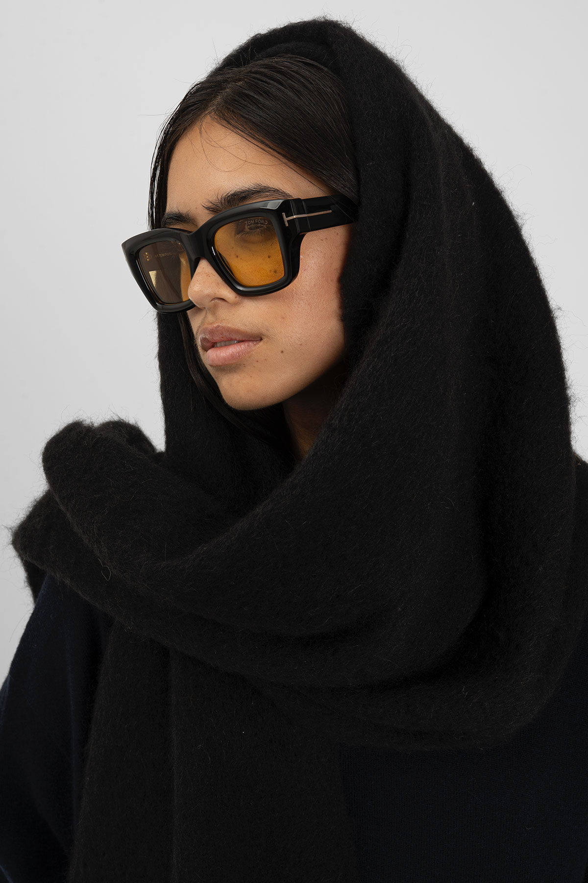 bp Scarf Black